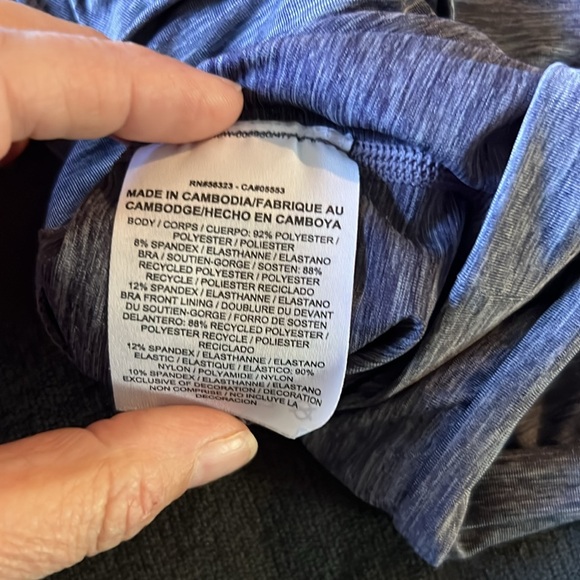 Nike tank very light weight 17.5 ptp - Picture 4 of 5